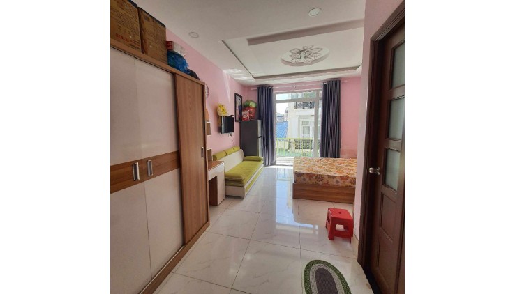 BÁN NHÀ PHỐ 5 TẦNG THỦ ĐỨC, GIÁ CHỈ 5.8 TỶ – FULL NỘI THẤT XỊN, SẴN SÀNG VÀO Ở