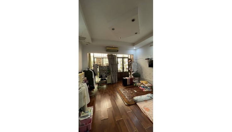 NHÀ 2 TẦNG - HÀNG XÓM PHÚ MỸ HƯNG - 25M2 CHỈ 2,85 TỶ.
