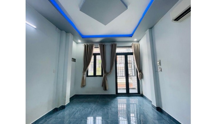 Bán nhà Gò Vấp, đường Nguyễn Thái Sơn - Phạm Văn Đồng, ngay ĐHCN4, 56M²x2 tầng