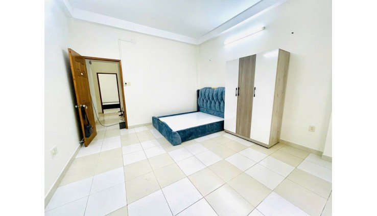 Bán CHDV HXH, đường 3/2, P11, Q10, 86m2, 4 tầng, nở hậu. 10 phòng cho thuê