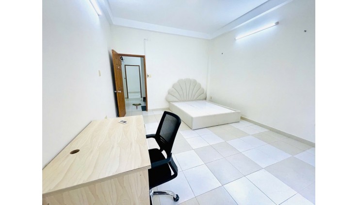 Bán CHDV HXH, đường 3/2, P11, Q10, 86m2, 4 tầng, nở hậu. 10 phòng cho thuê