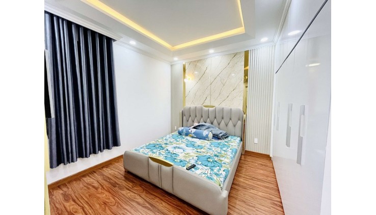 Bán biệt thự HXH Trịnh Đình Trọng, Phú Trung, Tân Phú, 156m2, 5 tầngm ngang 7,7m, nở hậu