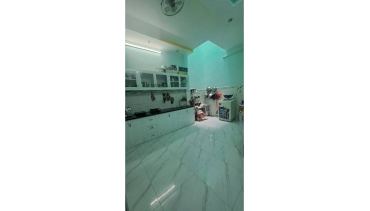 NHÀ ĐẸP HẺM  DƯƠNG BÁ TRẠC - 68M2 (3.9 X 17) X 4 TẦNG - 6.7 TỶ