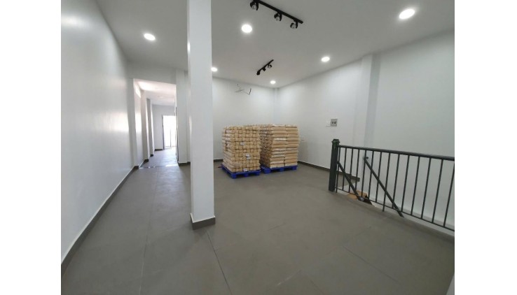 MT HẺM KD SẦM UẤT ĐƯỜNG TRẦN XUÂN SOẠN - NGANG 6M - THU NHẬP 25TR/THÁNG - NHỈNH 9 TỶ