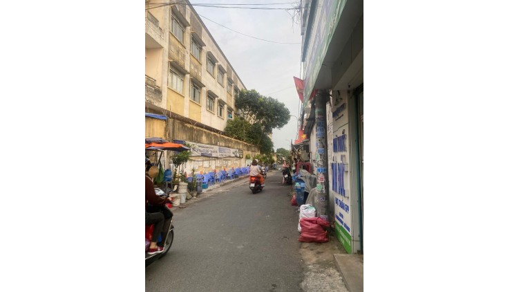 ĐẤT ĐẸP VUÔNG 119M. LINH XUÂN. KHU ĐÔNG CN. SV  XÂY CĂN HỘ DỊCH VỤ TUYỆT VỜI.