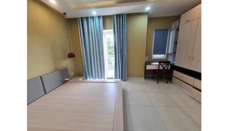 Cho thuê nhà nguyên căn, khu Khang Điền, Q.9, 1 trệt 2 lầu, DTSD 200m2, 4PN, giá thuê 16tr/tháng