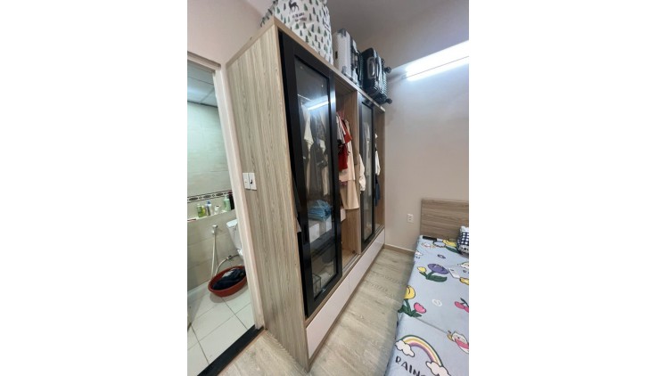 Bán CC Blue Sky Tower, 1,850 tỷ, 57m2, 2PN, 2WC, giá tốt hàng hiếm tại Quận 2, HCM