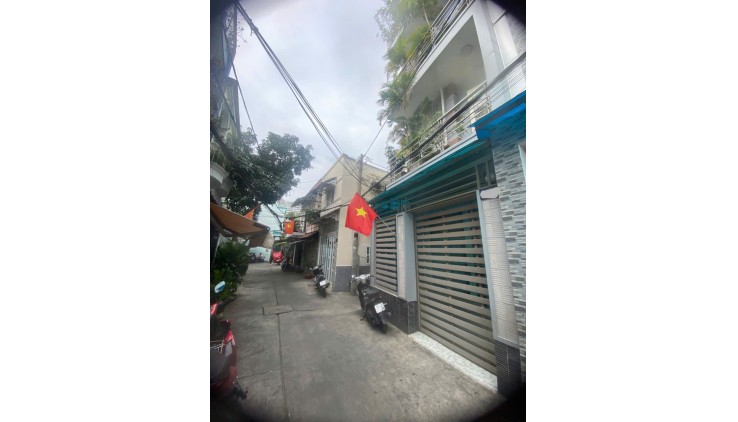 CHỈ 6.3 TỶ- HXH ÂU DƯƠNG LÂN- DT: 45M2 ( 4 X 11), 5 TẦNG.  NỞ HẬU, [P3Q8]
