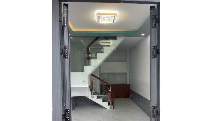 Hot !!! Nhà Bán siêu rẻ hẻm xe hơi Huỳnh Tấn Phát, phường Phú Thuận , Quận 7