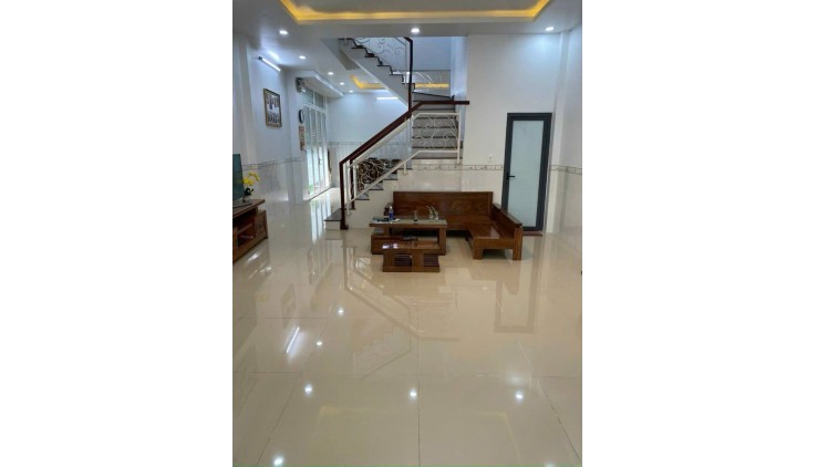 Bán Nhà 2 Mặt tiền Phan Đình Phùng - Vườn Lài, 5x14m, 3 Tầng, 4PN, giá 14.2 tỷ.