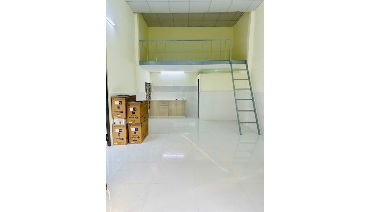 Bán nhà VTKD 8M Phú Thọ Hòa quận Tân Phú Dt 83-  4.1 x 20 chỉ 7.8 ty tl