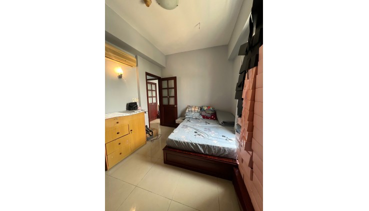 Nhượng lại căn hộ 2 PN chung cư Lương Định Của