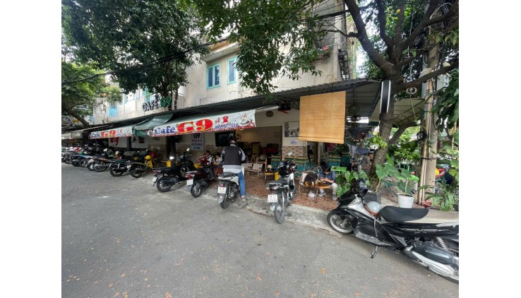 Quận Tân Phú ! QUÁN CAFE GÓC 2 MT ĐẸP LẮM KHU CHUNG CƯ ! QUÁN DTSD 7m x 20m, Công Viên dài 20m, Tel : 0978042072 ( chính chủ )
