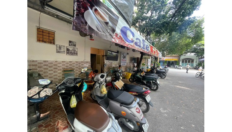 Quận Tân Phú ! QUÁN CAFE GÓC 2 MT ĐẸP LẮM KHU CHUNG CƯ ! QUÁN DTSD 7m x 20m, Công Viên dài 20m, Tel : 0978042072 ( chính chủ )