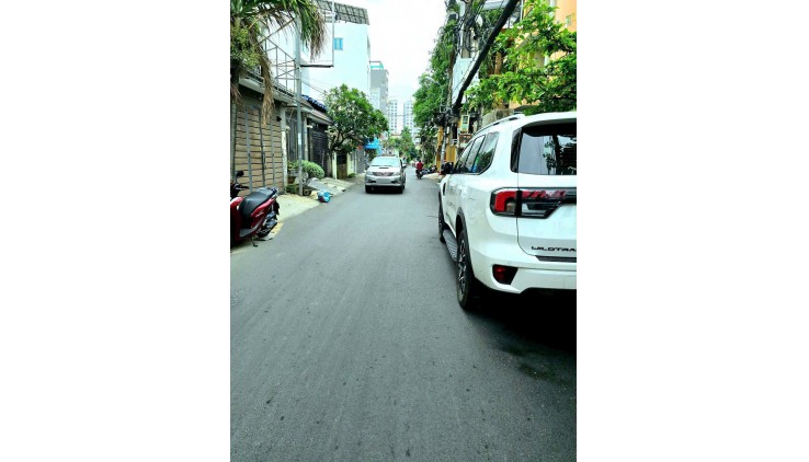 HIẾM NHÀ CHÍNH CHỦ - 65M2 - HẺM 5M - NHÀ NGON - P17 GÒ VẤP - NGUYỄN VĂN LƯỢNG - CẦN TIỀN GẤP BÁN - 7.15 TỶ - GARA ĐỂ XE HƠI - TL