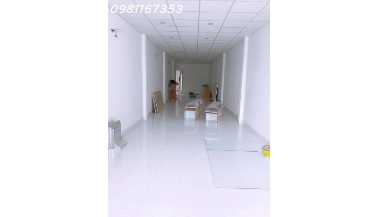 Cho thuê nhà nguyên căn mặt tiền đường Lã Xuân Oai phường Long Trường, Quận 9, TP Hồ Chí Minh