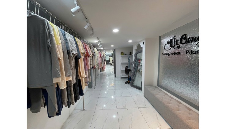 Quận 3  ! Sang Rè Lại MB Shop Decor Mới 100 % Bao Đẹp Giá Rẻ, Tel : 0908104151 ( Chính chủ )