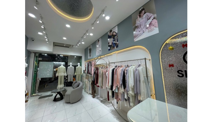 Quận 3  ! Sang Rè Lại MB Shop Decor Mới 100 % Bao Đẹp Giá Rẻ, Tel : 0908104151 ( Chính chủ )