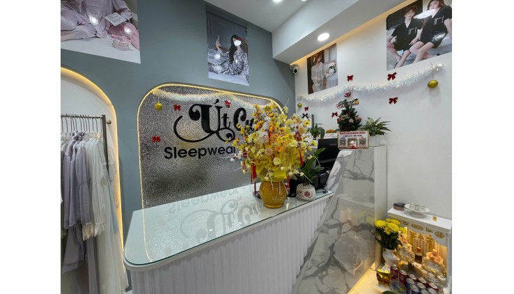 Quận 3  ! Sang Rè Lại MB Shop Decor Mới 100 % Bao Đẹp Giá Rẻ, Tel : 0908104151 ( Chính chủ )