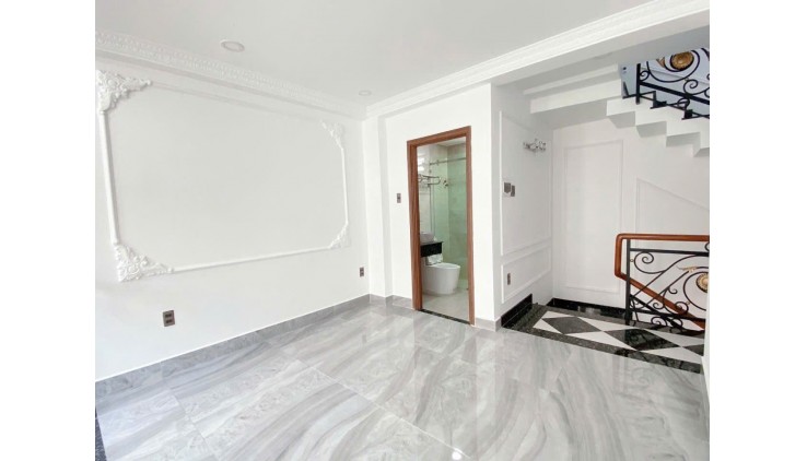 Bán nhà Biệt thự Mini Phạm Văn Hai - ngay Trường Sa, DT: 7x9m, 5 Tầng - 4PN 11.9 tỷ
