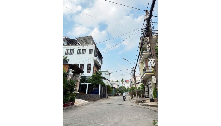 ĐẤT ĐƯỜNG XE TẢI 10M_80TR/M_KHU DÂN CƯ HIỆN HỮU_HÀNG XÓM SG METRO PARK 86_ XÂY CAO 5 TẦNG.