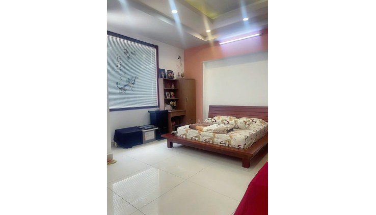 Bán nhà phố HXH Nguyễn Xuân Khoát - Trương Vĩnh Ký, 6/8.5x20m, 4T - 5PN, 15.8 tỷ.