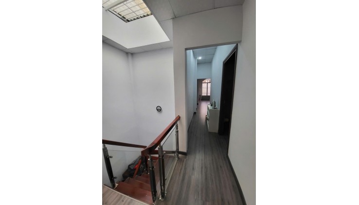 BÁN NHÀ GIÁ TÓT HẺM BA ĐÌNH Q8 GẦN CẦU CỮ Y-DT 97M2 NGAN 4.7M X 20M NỞ 5.3M- GIÁ 6.6 TỶ