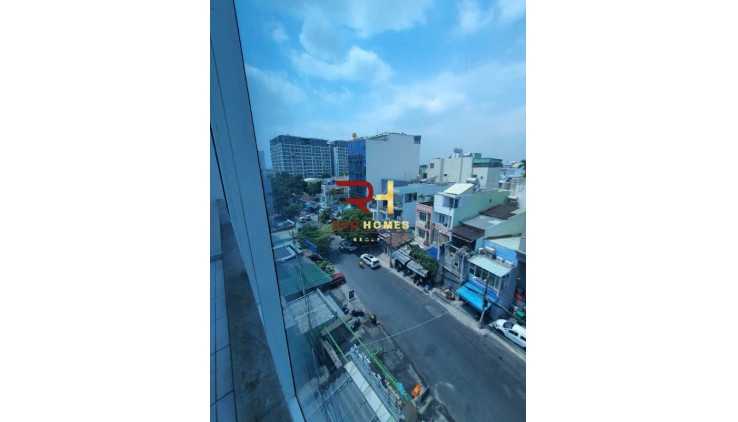 Tòa Nhà Văn Phòng Cho Thuê Khu Sân Bay Giá Rẻ Chỉ Từ 6.7 USD/m²