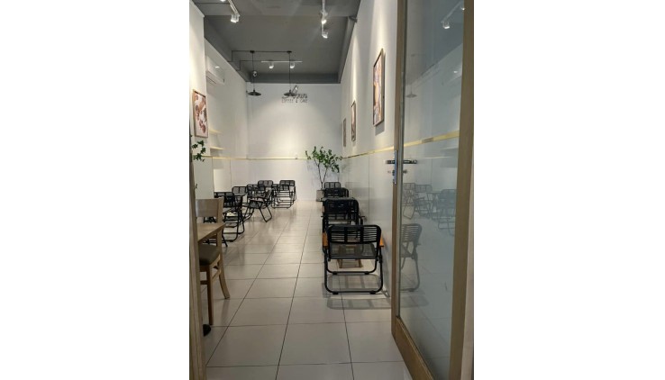 Cần sang quán cafe, nước ép ở 