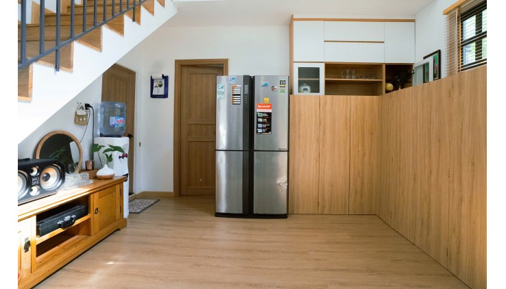6.5 tỷ-biệt thự sân vườn mini giáp Quận 1- hẻm 6m- 47m2- căn góc-full nội thất