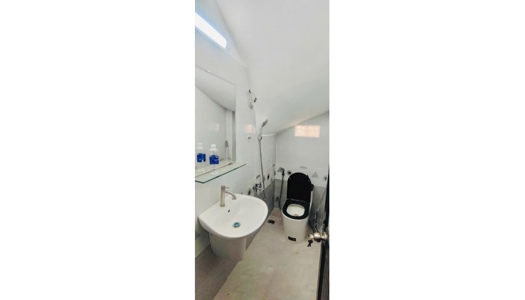 BÁN NHÀ CHÍNH CHỦ - 4 TẦNG BTCT - 4PN 5WC - HẺM 4M - PHAN XÍCH LONG - P5 PHÚ NHUẬN - 3.5 X 13 - RẤT GẤP BÁN - 6.6 TỶ - TL