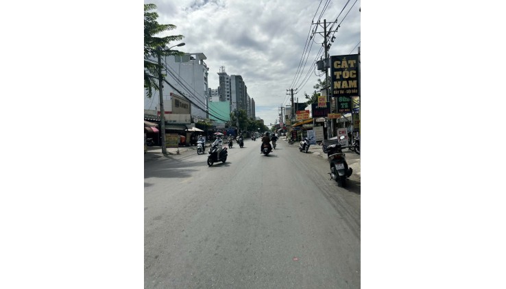 Bán dãy trọ Hương Lộ 3 giáp Tân Phú hẻm xe hơi 270m2-14 phòng 2 kiot dòng tiền 40tr/th 17 tỷ