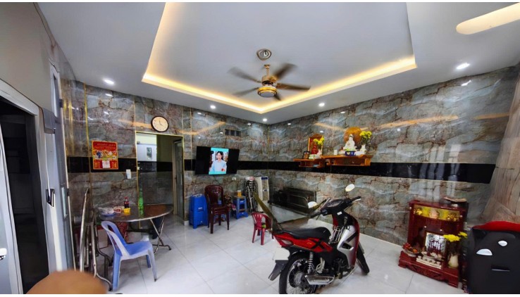 BÁN NHÀ HXH ĐỖ CỬA- SÁT AEON MALL- CHỢ TÂN HƯƠNG- 45M2 - GIÁ CHỈ 4.1 TỶ