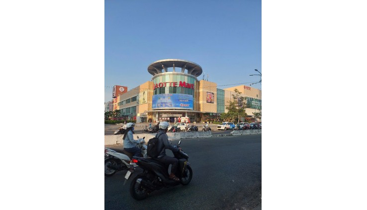 Bán Nhà 138,2m2, 6,5 tỷ ở Huỳnh Tấn Phát,Phú Thuận Q7, HCM, đẹp, nhiều tiện ích