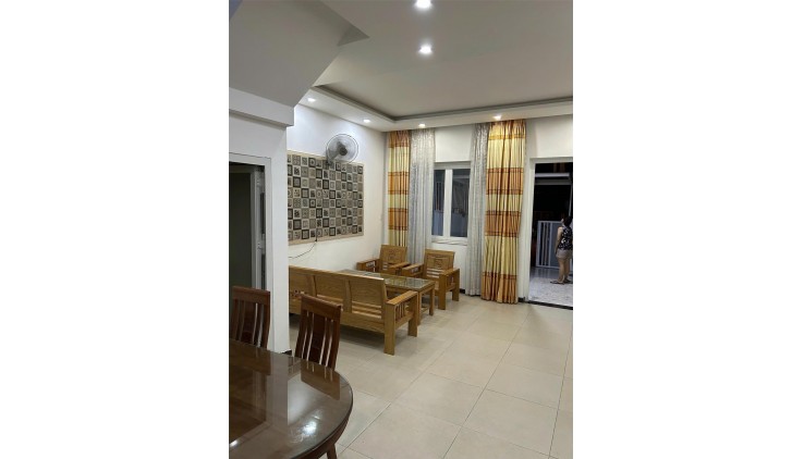 Cho thuê nhà Mega Village Khang Điền, Q9, DTSD 155m2, 3 PN, nội thất cơ bản, 13.5tr.tháng