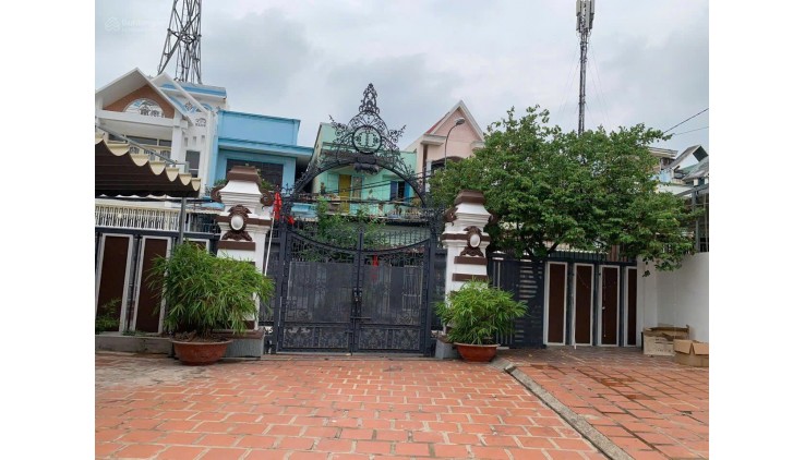 Bán Nhà MặtTiền 6M Đường 179, P. Tân Phú, Q.9 - 19x47.5m - 40 Tỷ