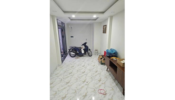 NHÀ SÁT TRẦN XUÂN SOẠN, QUẬN 7 - 84M2 - NHỈNH 6T