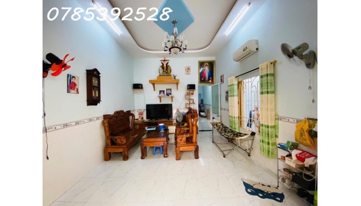 Nhà 100m2 - Tam Phú - Thủ Đức - NGANG 5M - HẺM XE HƠI QUAY ĐẦU