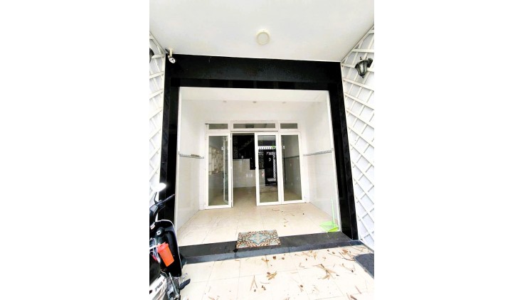 Bán nhà 5PN, 6WC, HXH, trung tâm Linh Đông – Nhà mới đẹp, chỉ 6.5 tỷ