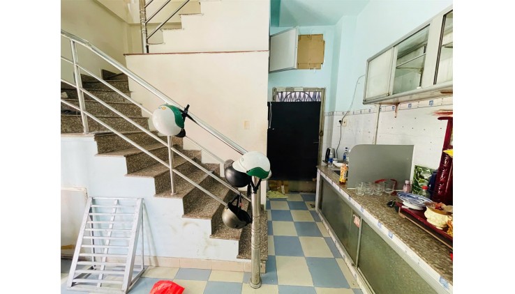 BÁN NHÀ 2 TẦNG 3 PHÒNG NGỦ, 3 WC - HXH NGUYỄN ĐÌNH CHÍNH, P.15, PHÚ NHUẬN - 5.6 TỶ