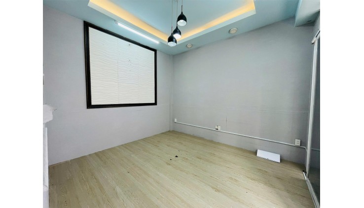 BÁN NHÀ 2 TẦNG 3 PHÒNG NGỦ, 3 WC - HXH NGUYỄN ĐÌNH CHÍNH, P.15, PHÚ NHUẬN - 5.6 TỶ