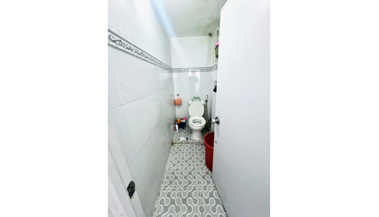 Bán nhà HXH 6m Hòa Bình - ngay Lũy Bán Bích, Tân Phú, 5x20m, 2 Tầng, Sổ A4, 6.6 tỷ.