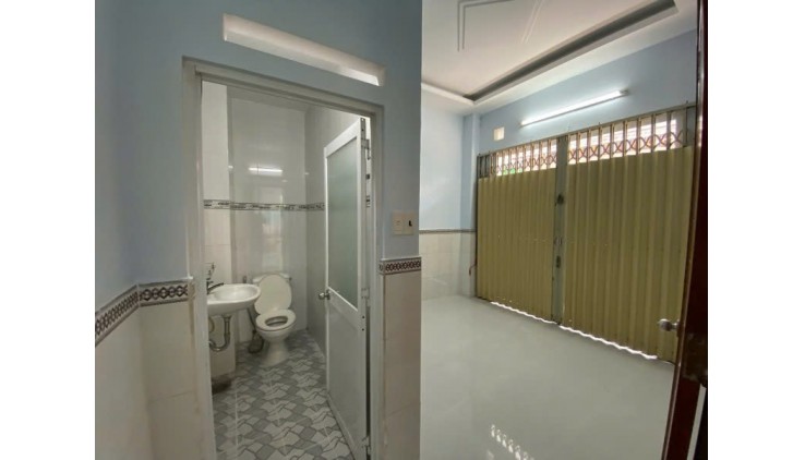 Bán nhà HXH  Trịnh Đình Trọng, ngay Âu Cơ - Lạc Long Quân, 4x11m, 2 T - 3PN, 4.79 tỷ.