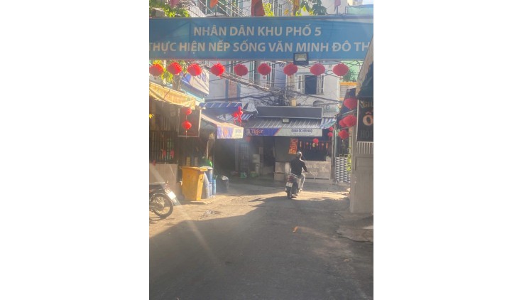 BÁN GẤP NHÀ - [P1Q8] -DT: 48.1 M2 (4 X 12) – 2 TẦNG  HẺM XE HƠI DƯƠNG BÁ TRẠC