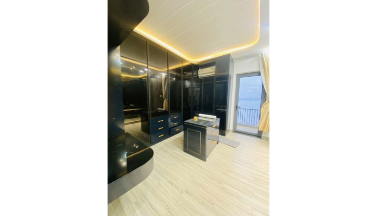 BÁN NHÀ GÒ VẤP, 72M2, HXH THÔNG, 5 TẦNG, NHỈNH 7 TỶ.