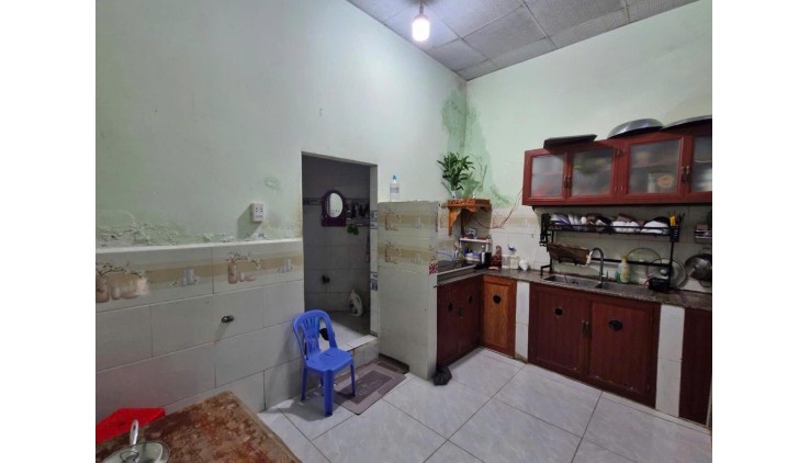 Nhà gần Bệnh Viện Thủ Đức, 2 tầng 3 phòng ngủ, 80m2 giá 3.5 tỷ