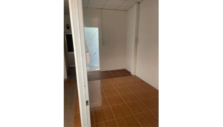 NHÀ ĐẸP – GIÁ TỐT - CHÍNH CHỦ CẦN BÁN CĂN NHÀ  RIÊNG TẠI Phường 1, Quận 10, TP.HCM