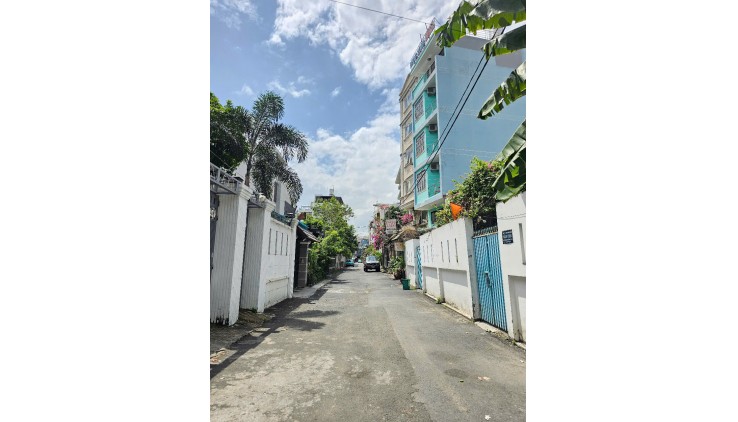 Bán nhà mặt tiền 793 Trần Xuân Soạn vào 100m,P.Tân Hưng,Q7 giá 12,5 tỷ.