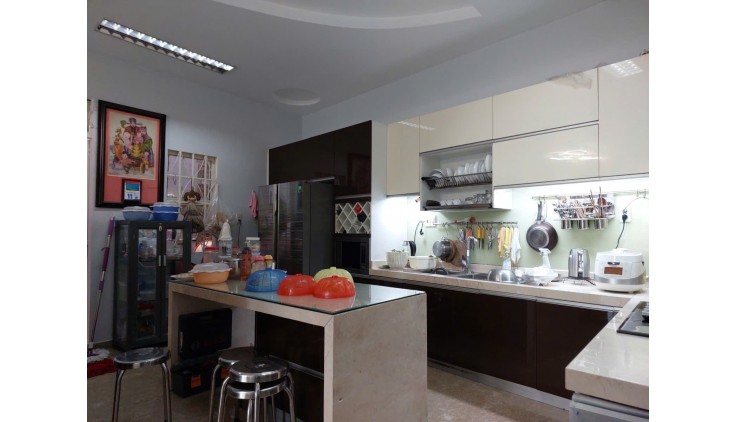 Quá rẻ còn gì, 75tr/m2 cả đất + biệt thự. Phong thủy nở hậu vượng khí.