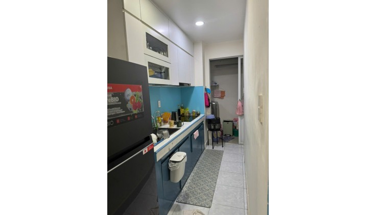 Cho thuê căn hộ 2PN Tại Chung cư 35 Hồ Học Lãm. 6,5tr/tháng đầy đủ nội thất, căn góc nhà thoáng đep